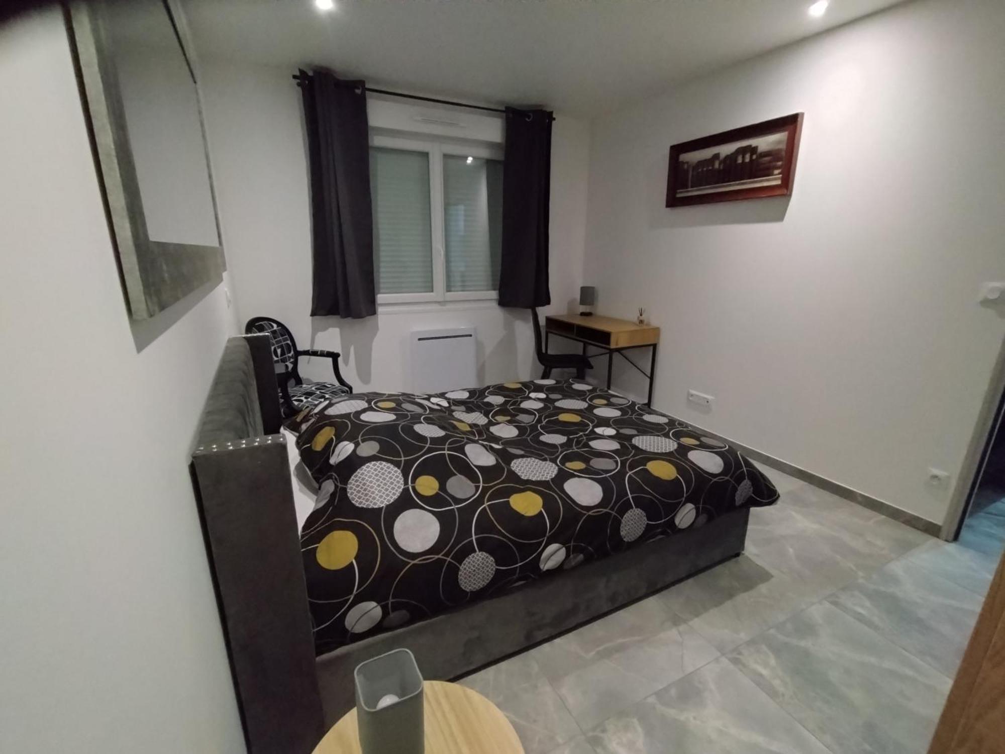 Maison Individuelle Centre Ville "Timajo" Бапом Екстериор снимка